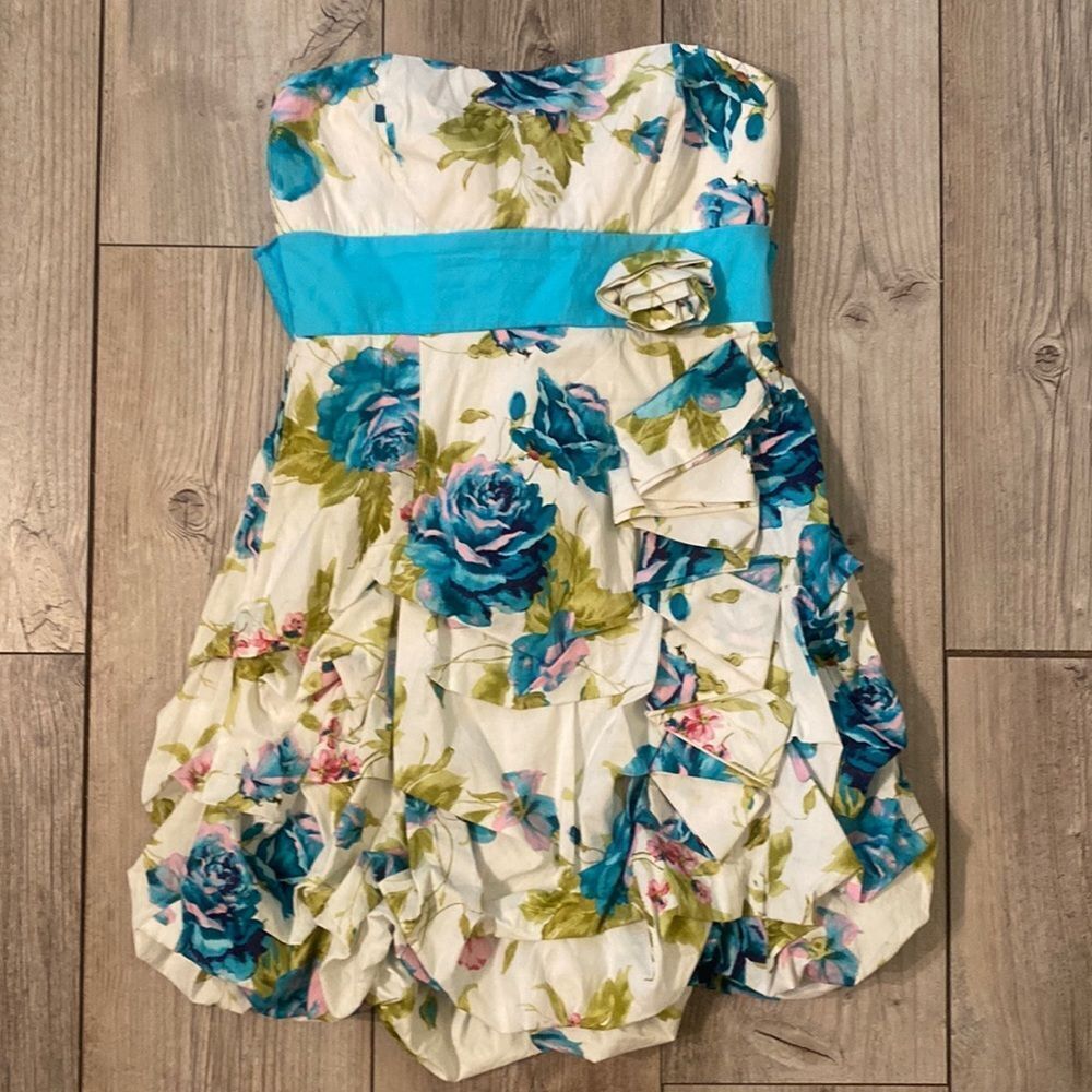 Ruby Rox Beautiful Strapless Dress Size 11